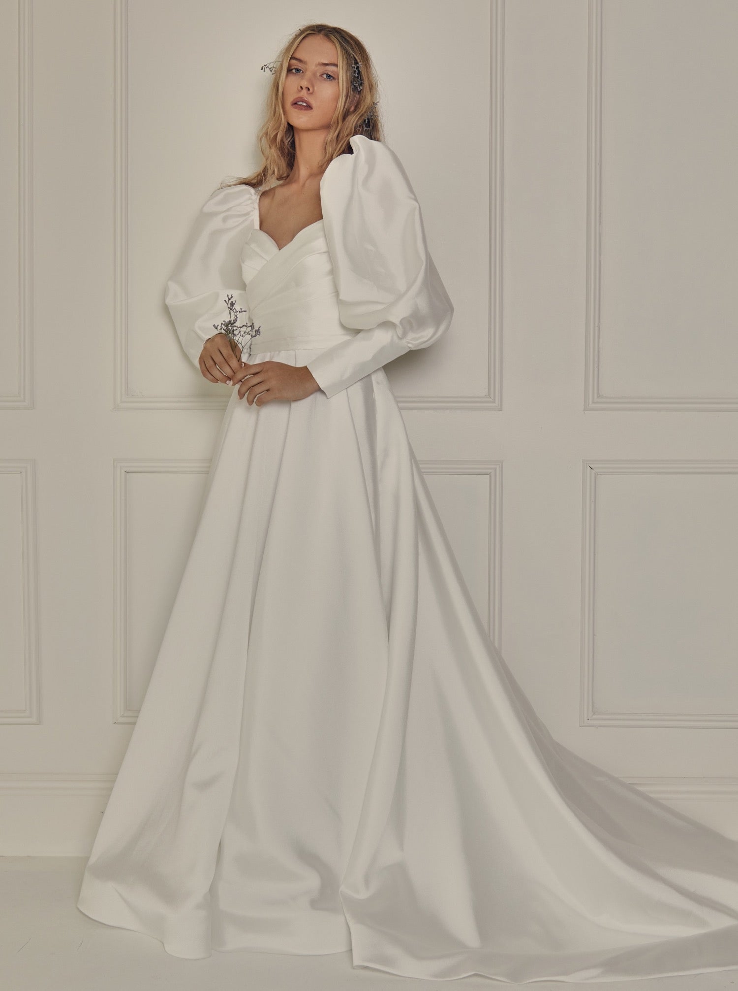 Temple by Bo & luca Elodie Gown bishop sleeve