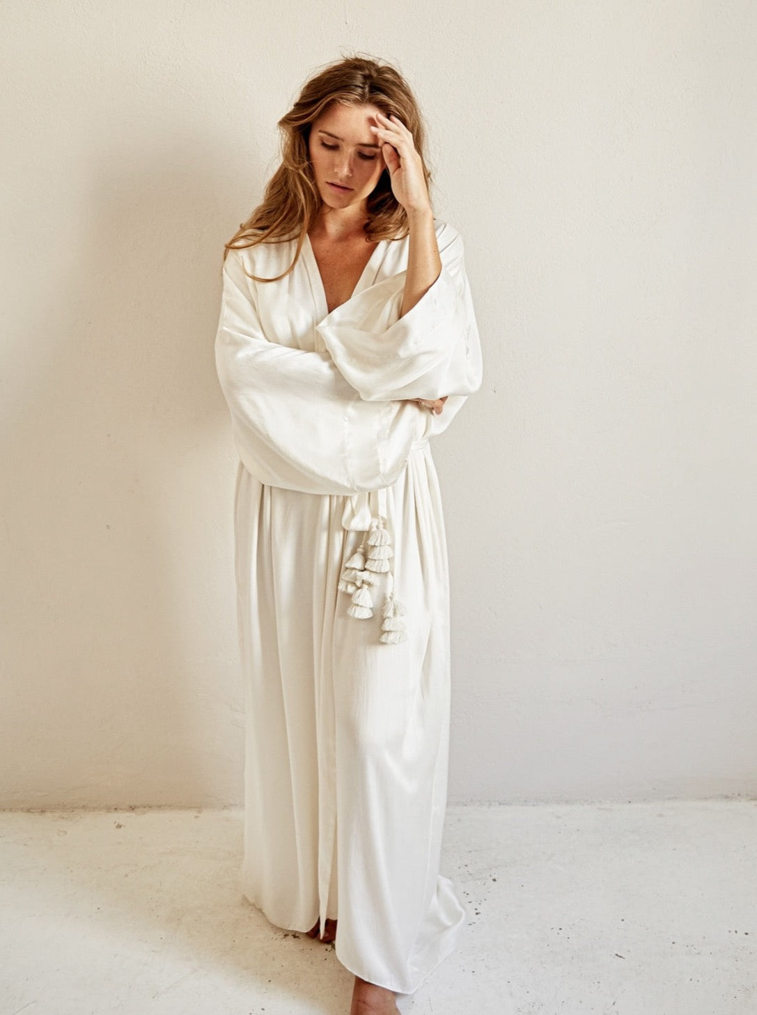 Bo & Luca Jolie Robe White