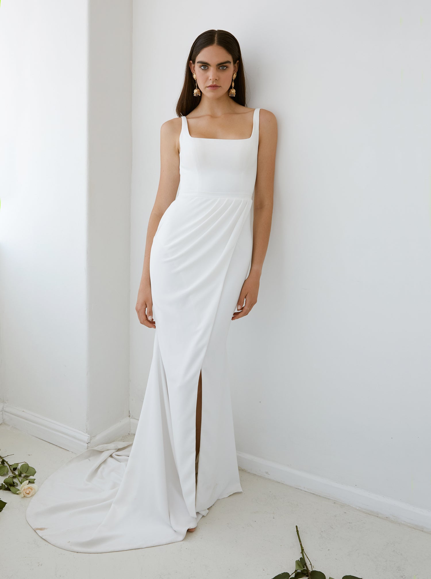 Mia Gown | Minimalist Bridal Romance in Crpe | Temple by Bo & Luca 10AU Mia Gown | Minimalist Bridal Romance in Crpe | Temple by Bo & Luca 10AU