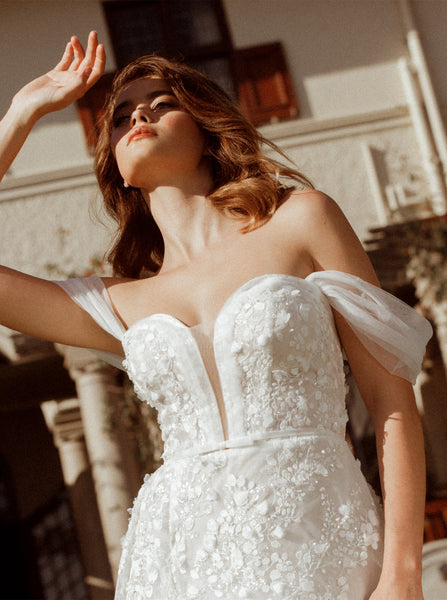 Embrace Timeless Glamour with the Jasmine Gown Bo Luca – Bo Luca