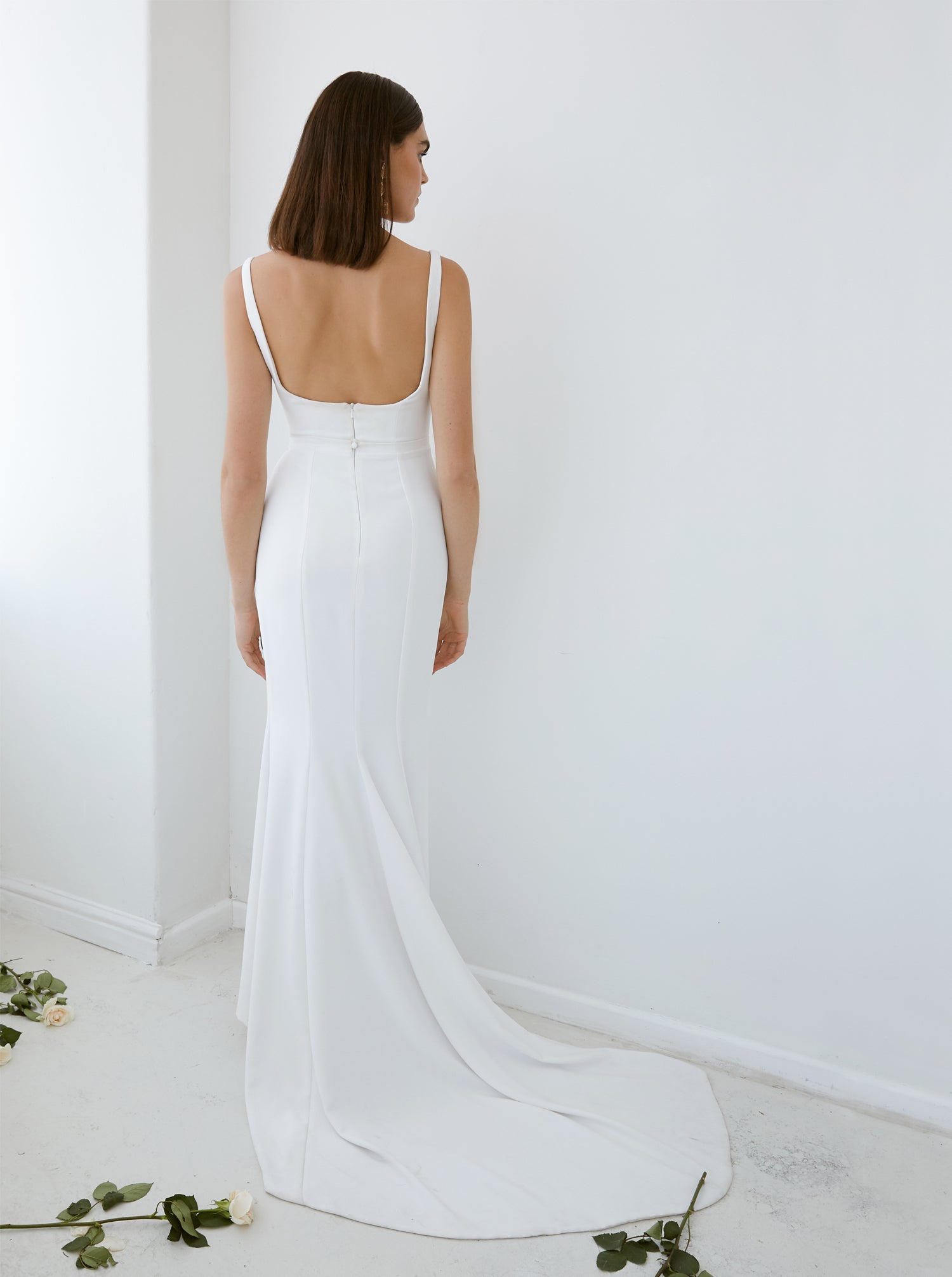 Mia Gown | Minimalist Bridal Romance in Crpe | Temple by Bo & Luca 10AU Mia Gown | Minimalist Bridal Romance in Crpe | Temple by Bo & Luca 10AU