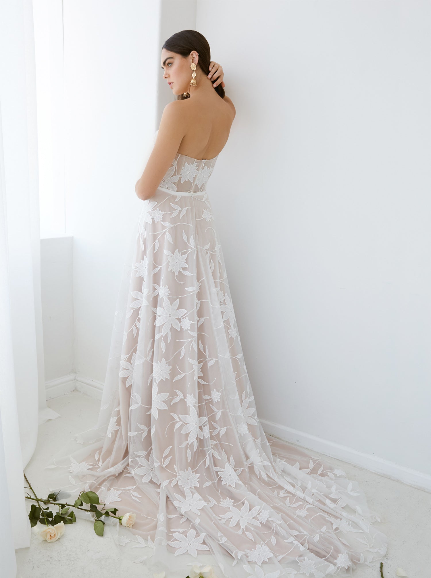 Savannah Gown | Deeply Romantic Floral Lace with Corseted Bodice 8AU / Blush Savannah Gown | Deeply Romantic Floral Lace with Corseted Bodice 8AU / Blush